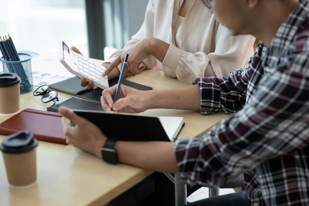 Common Financial Mistakes That Prevent Long-Term